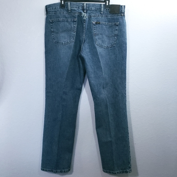 Lee Regular Fit Jeans (40x30) - Picture 2 of 3